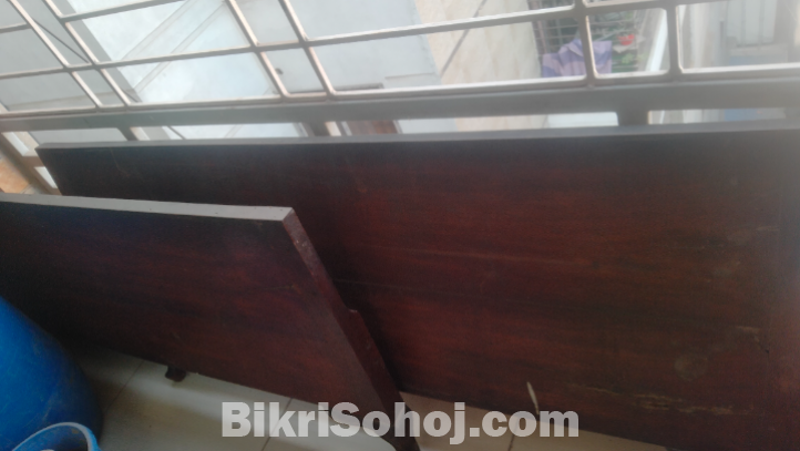 পুরাতন ডাবল খাট